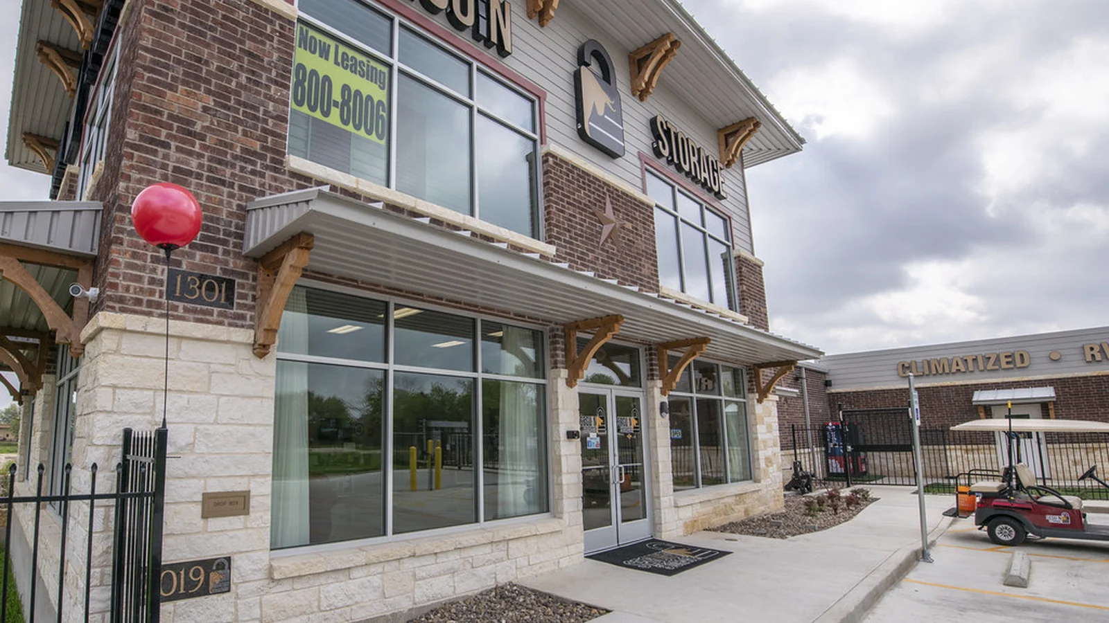 Charge Forward: DC Microgrid Architectures for Commercial Buildings