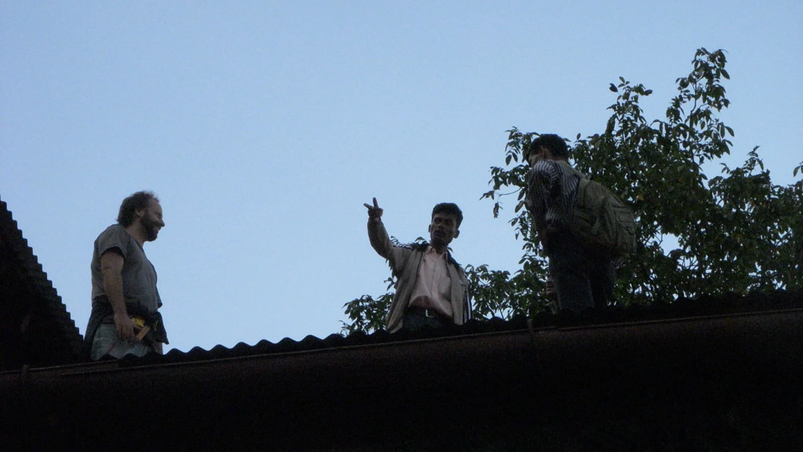 Solar Panel Cleaning & Maintenance: Keep Your Panels Shining and Efficient